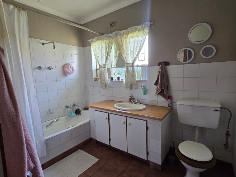 4 Bedroom Property for Sale in Parys Free State